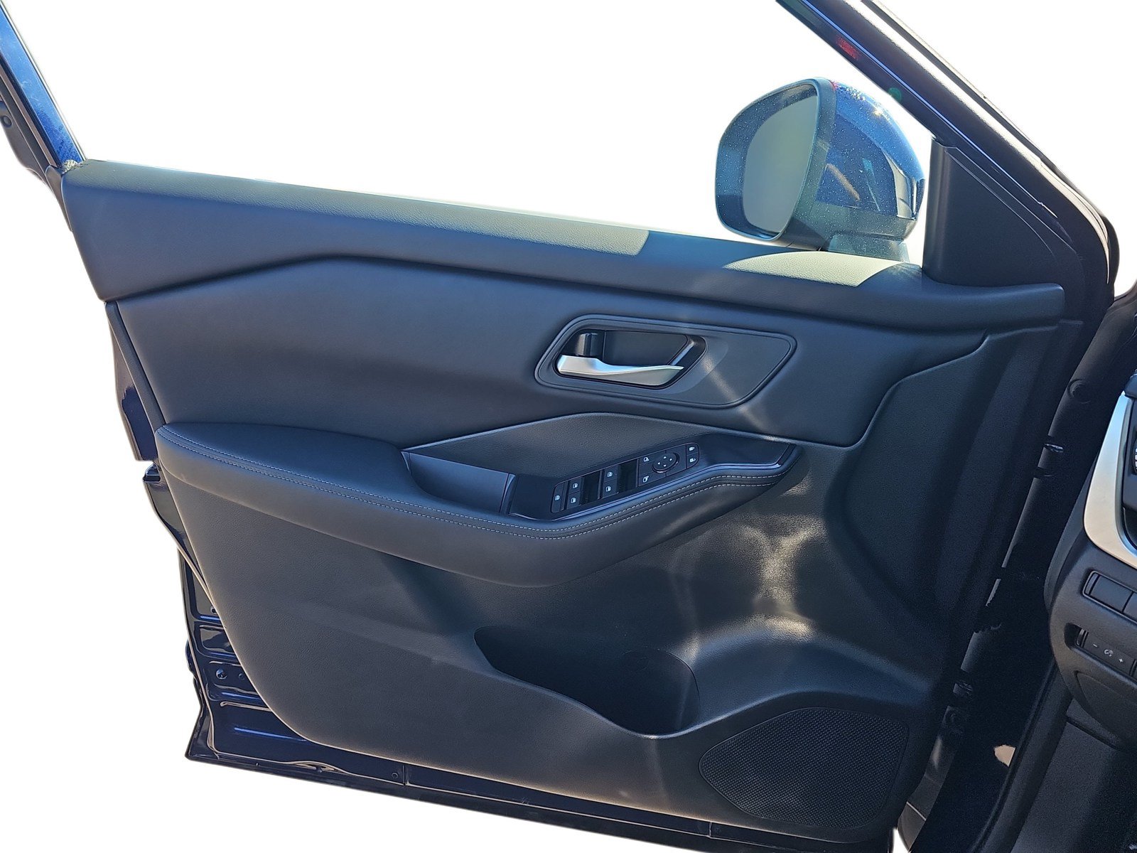 Used 2026 Nissan Rogue SV FWD image 23