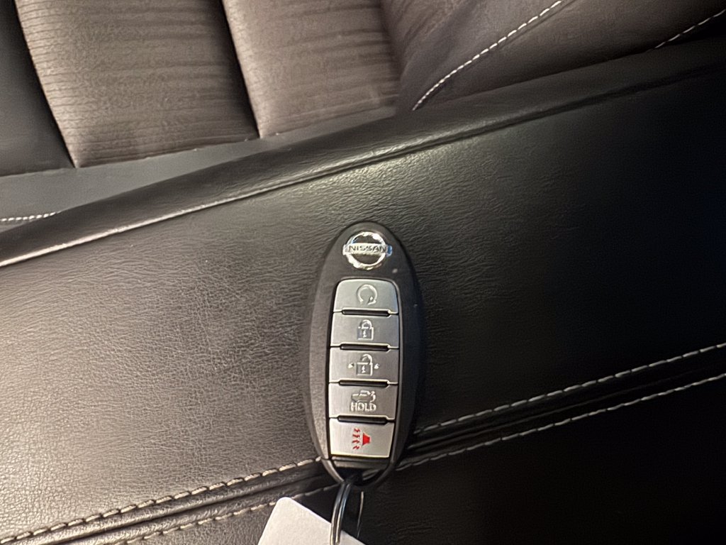 Used 2021 Nissan Altima 2.5 SV w/ SV Premium Package FWD image 17