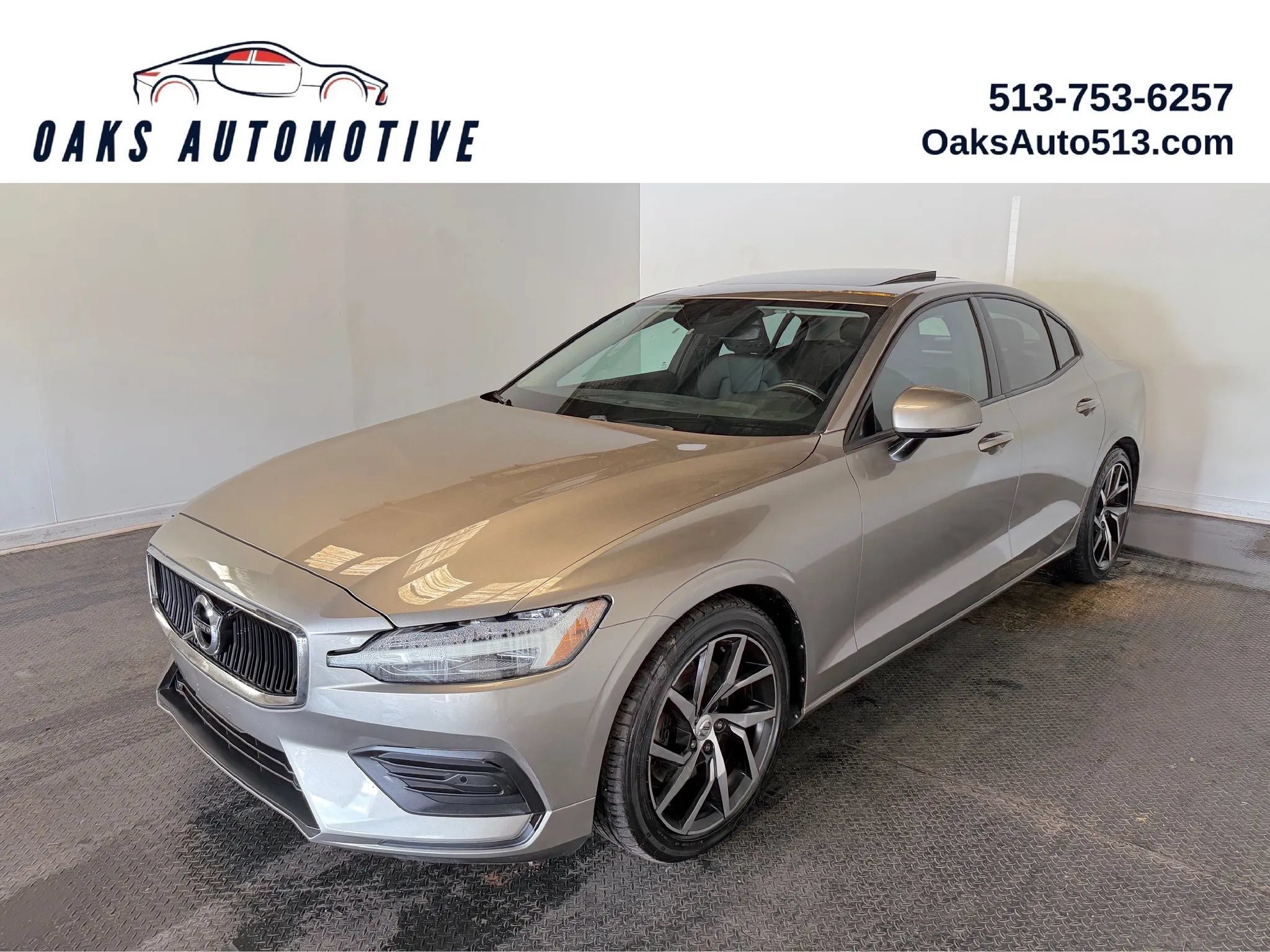 Used 2019 Volvo S60 T5 Momentum w/ Premium Package FWD image 1