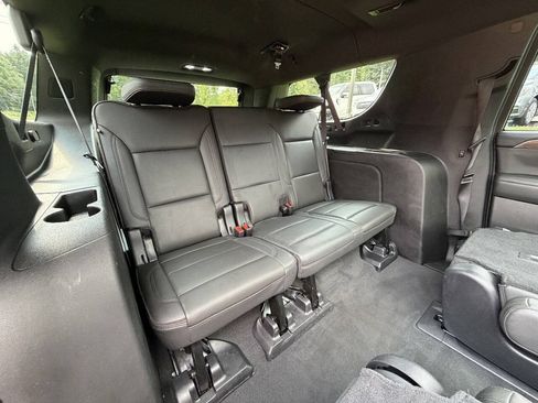 Used 2021 Chevrolet Suburban High Country AWD/4WD image 42