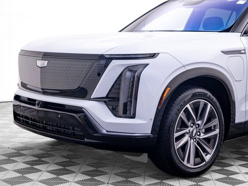 New 2027 Cadillac Vistiq Luxury AWD/4WD image 38