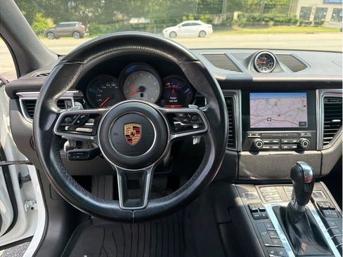 Used 2017 Porsche Macan S AWD/4WD image 15
