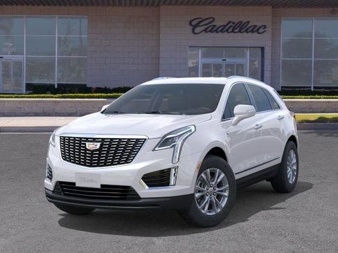 New 2026 Cadillac XT5 Luxury image 6