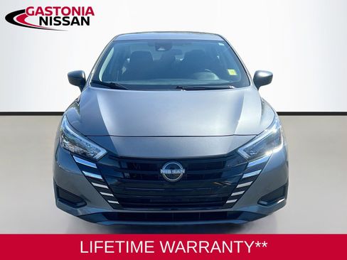 Used 2025 Nissan Versa S w/ Trunk Package image 2