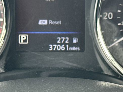 Used 2020 Nissan Rogue Sport S image 15