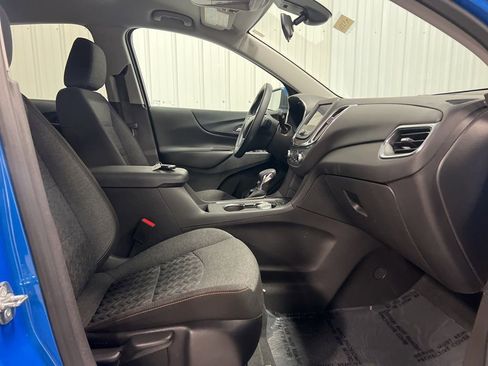 Certified 2024 Chevrolet Equinox LT w/ LPO, Floor Liner Package image 10