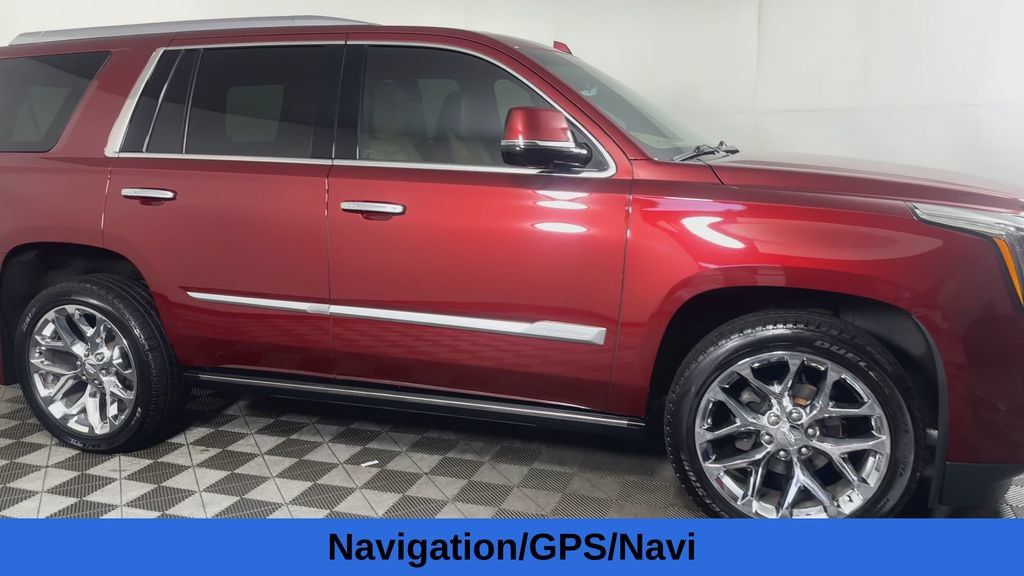 Used 2018 Cadillac Escalade Platinum AWD/4WD image 4