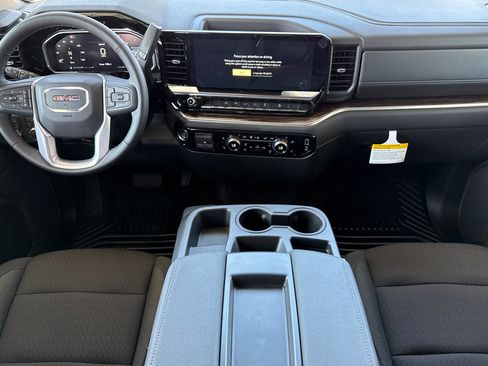 New 2026 GMC Sierra 1500 SLE w/ X31 Off-Road Package image 14