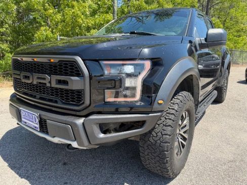 Used 2019 Ford F150 Raptor image 1