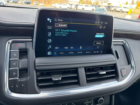 Used 2024 Chevrolet Tahoe Z71 w/ Z71 Off-Road Package image 31