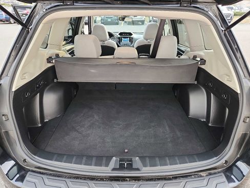Used 2020 Subaru Forester Premium image 27