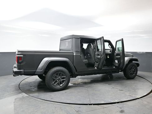 New 2026 Jeep Gladiator Sport image 53