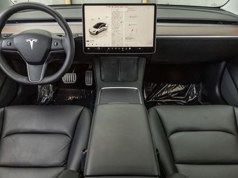 Used 2022 Tesla Model 3 Performance image 8