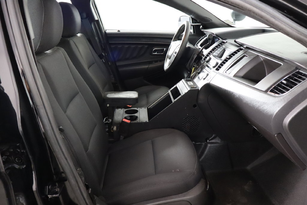 Used 2017 Ford Taurus Police Interceptor AWD image 10