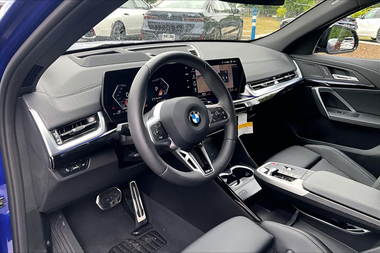 Used 2026 BMW X2 xDrive28i w/ Technology Package AWD/4WD image 9