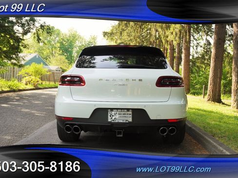 Used 2017 Porsche Macan AWD/4WD image 10