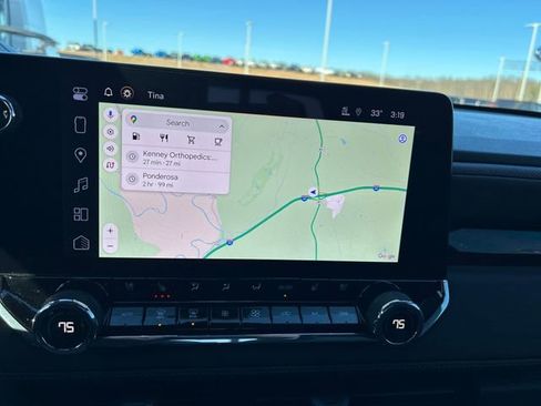 Used 2024 Chevrolet Colorado Z71 w/ Z71 Convenience Package 2 image 24