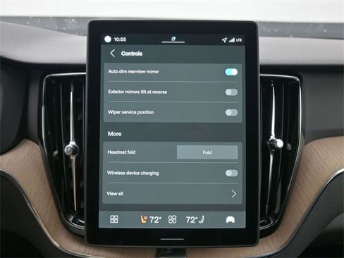 New 2026 Volvo XC60 B5 Plus w/ Protection Package Premier image 19