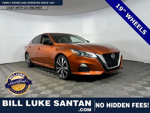 Used 2022 Nissan Altima 2.5 SR image 1