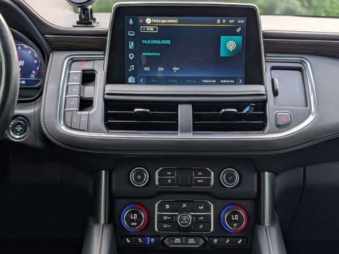 Used 2023 Chevrolet Tahoe Premier w/ Advanced Technology Package AWD/4WD image 9