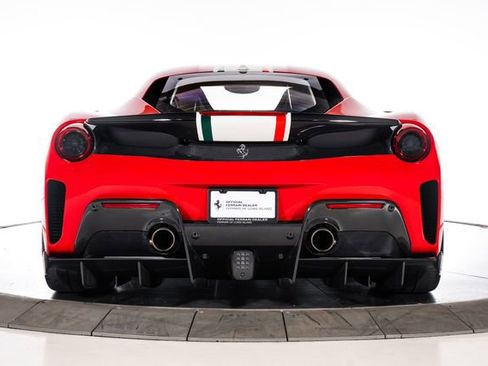 Used 2019 Ferrari 488 Pista Coupe RWD image 8
