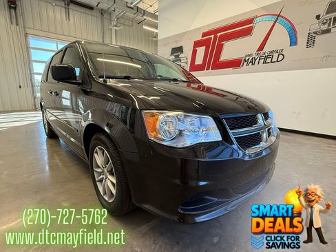 Used 2016 Dodge Grand Caravan SE image 1