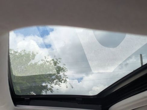 Used 2015 Honda Fit EX-L image 13