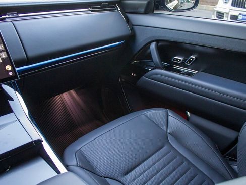 Used 2024 Land Rover Range Rover Sport image 20