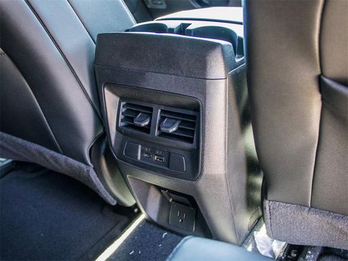 New 2025 Chevrolet Colorado LT w/ LT Convenience Package image 20