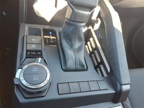 Used 2025 Toyota Tacoma SR5 image 21