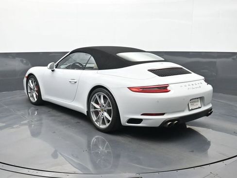 Certified 2019 Porsche 911 Carrera S RWD image 3