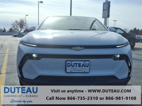 New 2026 Chevrolet Equinox EV LT image 2