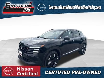 Certified 2025 Nissan Kicks SR