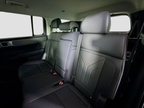 Used 2026 Hyundai Santa Fe SEL FWD image 23