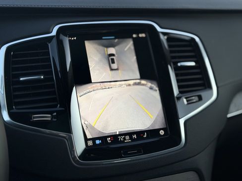 Used 2025 Volvo XC90 T8 Ultra w/ Lounge Package image 20