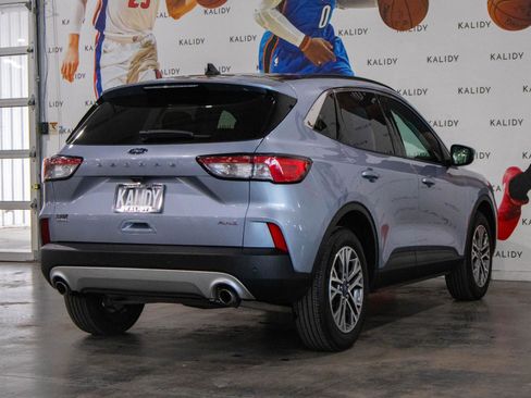 Used 2022 Ford Escape SEL w/ Technology Package image 27