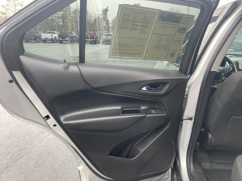 Used 2019 Chevrolet Equinox LT image 24