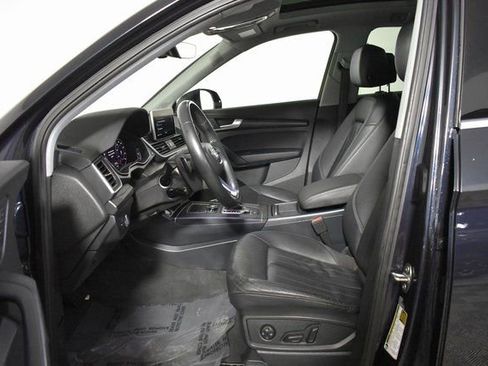 Used 2018 Audi Q5 2.0T Premium Plus w/ Premium Plus Package image 12