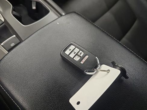 Used 2018 Honda Accord Sport image 27