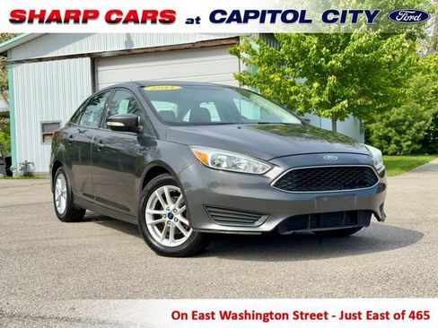 Used 2017 Ford Focus SE FWD image 1