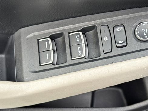 Used 2023 Honda Accord LX image 13