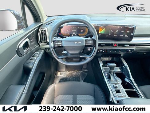 New 2026 Kia Sorento LX image 16