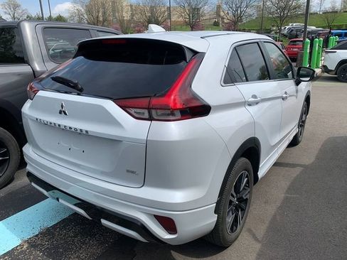 Used 2024 Mitsubishi Eclipse Cross SEL AWD/4WD image 4