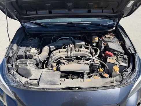 Used 2019 Subaru Crosstrek 2.0i AWD/4WD image 11