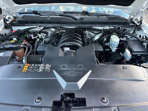 Used 2018 Chevrolet Silverado 1500 LTZ Z71 image 13