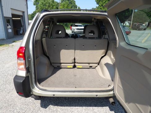 Used 2001 Toyota RAV4 Limited FWD image 5