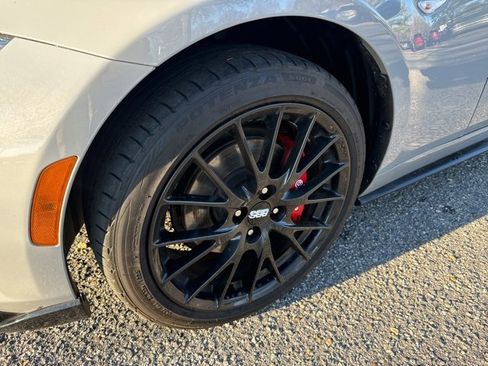 Used 2025 MAZDA MX-5 Miata RF Club image 9