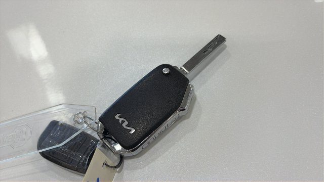 Used 2022 Kia Forte LXS FWD image 28