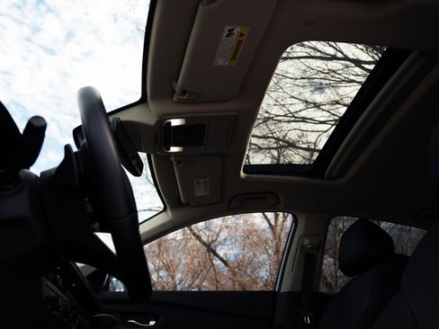 Used 2023 Honda Accord Touring image 36