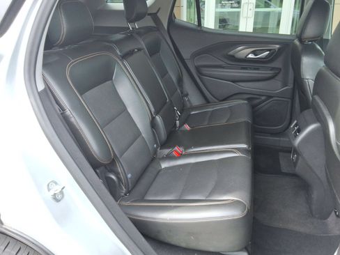 Used 2020 GMC Terrain SLT FWD image 33